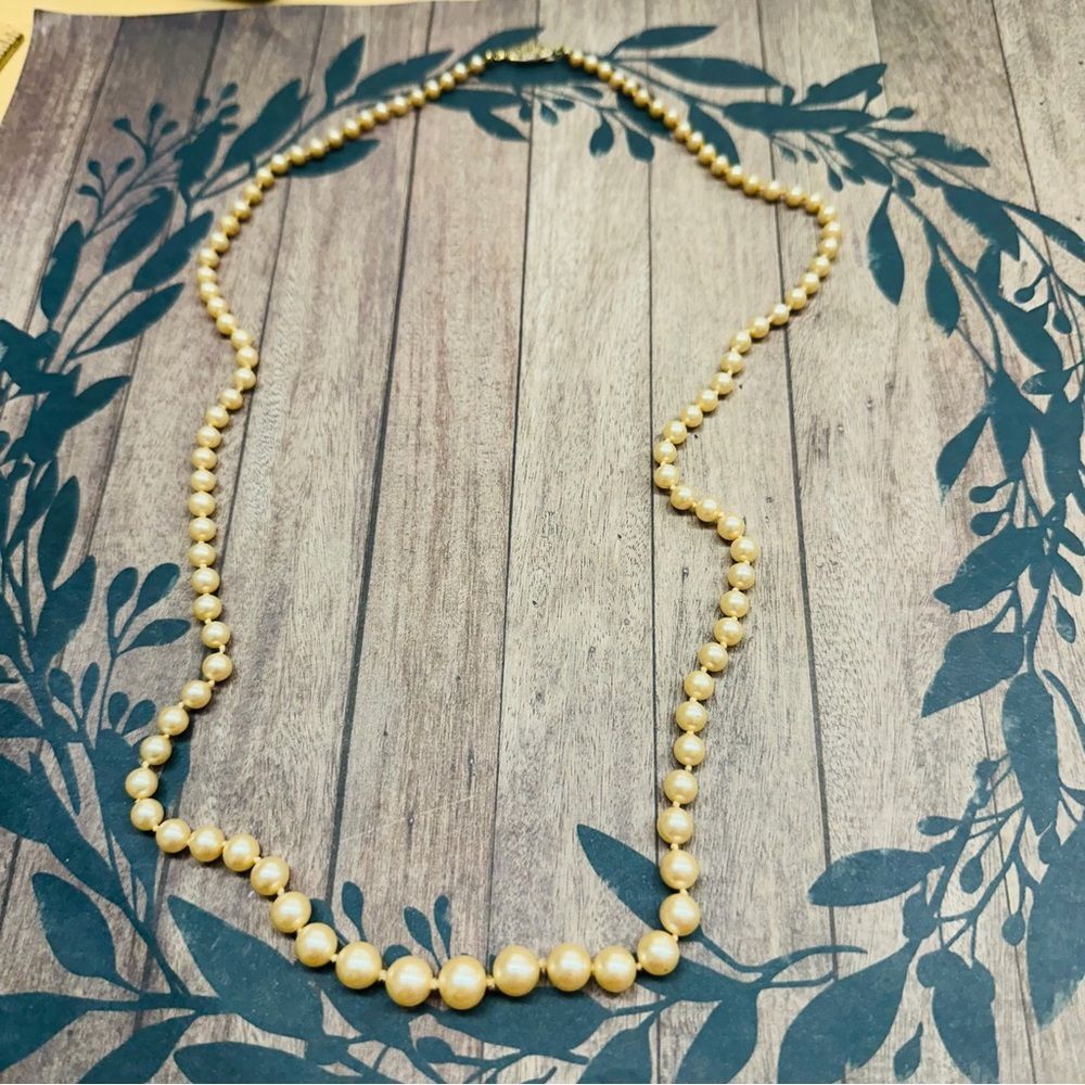 Vintage German Silver Champagne Knotted Faux Pearl‎ Necklace B9